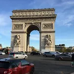 Studio Quartier Champs-Elysees